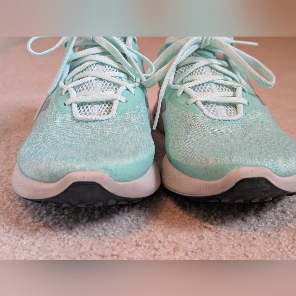 Adidas Women's Light Green and Gray Sneakers - Picture 9 of 11